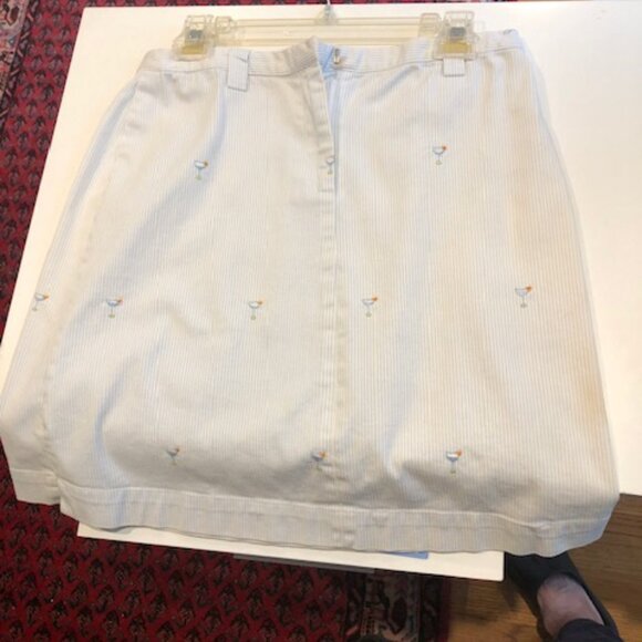 No Name Summer Pinstripe Golf? Skirt, size M - Picture 10 of 10
